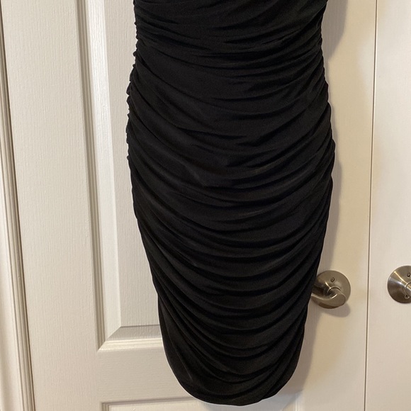 BA Nites Formal evening Black rutched dress - Picture 3 of 6